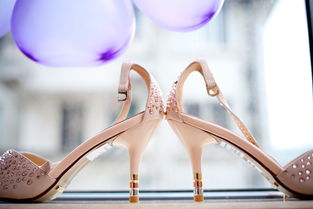 南寧高清婚禮攝影攝像服務(wù) 5D2數(shù)字高清技術(shù)助陣，辦公用品品質(zhì)保障